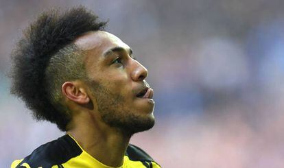 Pierre-Emerick Aubameyang durante el partido contra el Schalke 04 el pasado 1 de abril.