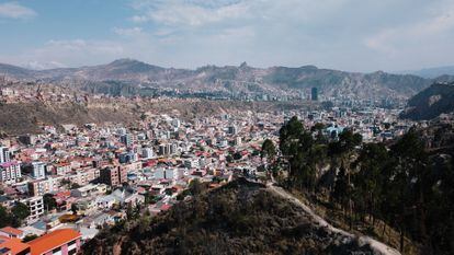 Vista de La Paz desde el bosque de Bolognia, una de las pocas áreas verdes de la capital boliviana.