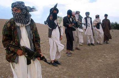 Luchadores talibanes en una fotografía de archivo de 2008, al oeste de Kabul.