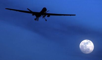 Un &#039;drone&#039; &#039;Predator&#039;, de EE UU, sobrevuela Kandahar. 