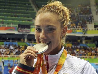 Sarai Gasc&oacute;n con su segunda medalla de plata en R&iacute;o.