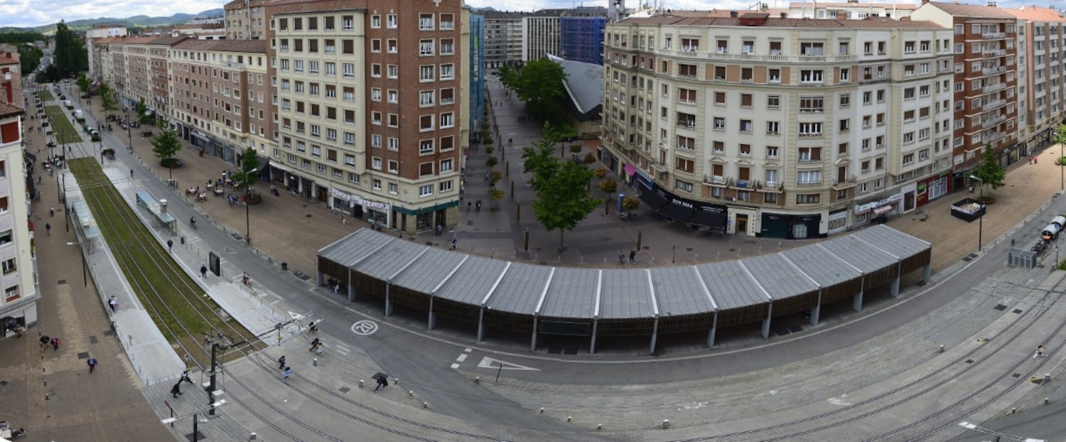 La primera supermanzana creada en Vitoria, en la confluencia de las calles Sancho el Sabio, Bastiturri y Ricardo Buesa.