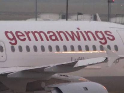 Accidente de un avión que iba de Barcelona a Düsseldorf: 49 españoles a bordo