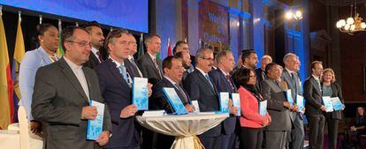Participantes de la OPEP en la presentación en Viena del informe anual Previsiones Mundiales de Petróleo 2019.