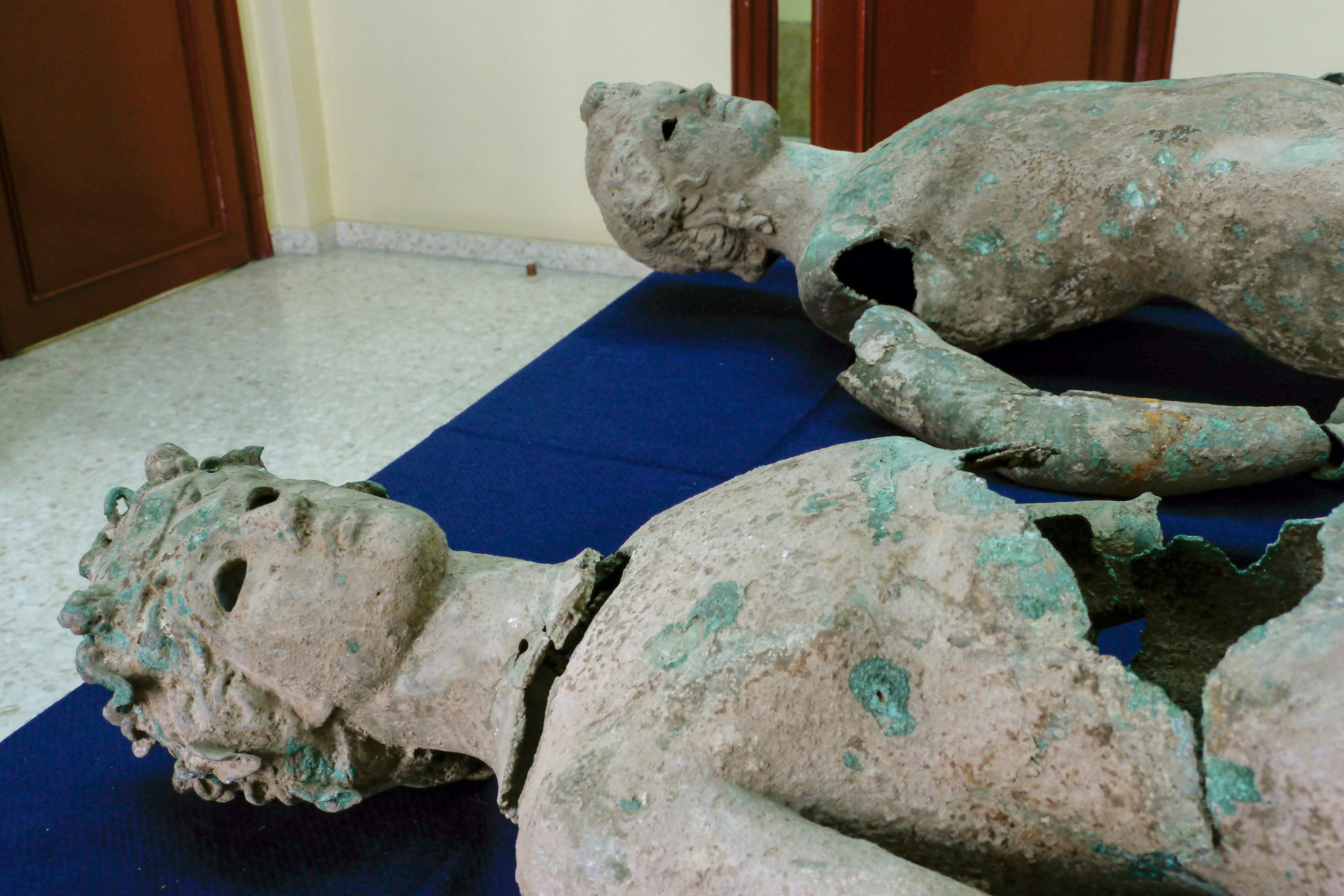 Estatuas de bronce del Alto Imperio Romano recuperadas por la Policía Nacional de Jaén en una finca de Pedro Abad (Córdoba).