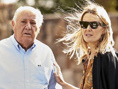 Amancio Ortega, en una imagen de archivo junto a su hija Marta Ortega, presidenta de Inditex.