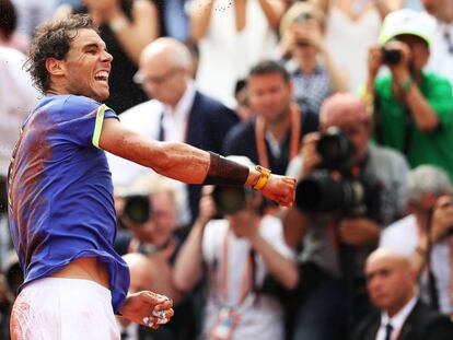 Rafa Nadal celebra su décimo Roland Garros tras derrotar a Wawrinka.