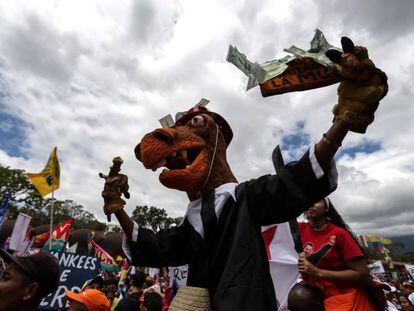 Manifestaci&oacute;n &quot;contra el imperialismo&quot; en Caracas, el 9 de marzo.