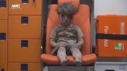La imagen del niño sirio que ha sido portada en medios de todo el mundo.
