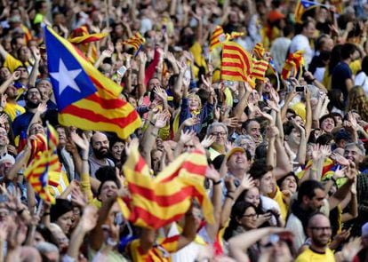 Manifestantes por la independencia de Cataluña, en Barcelona el pasado 11 de septiembre.