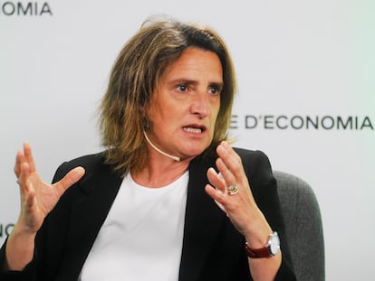 La vicepresidenta cuarta y ministra para la Transición Ecológica del Gobierno, Teresa Ribera el pasado día 16 en una jornada del Cercle d'Economia de Barcelona. 
Alberto Paredes / Europa Press
 
15/04/2020