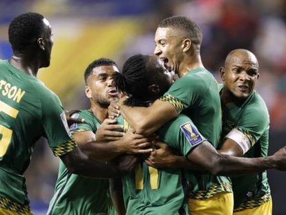Jamaica celebra uno de los goles ante Estados Unidos.