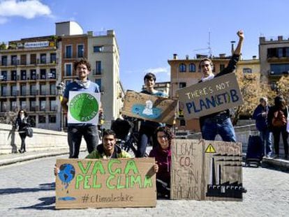 Jóvenes de más de 1.000 ciudades en todo el mundo han marchado para reclamar actuaciones urgentes por el medioambiente