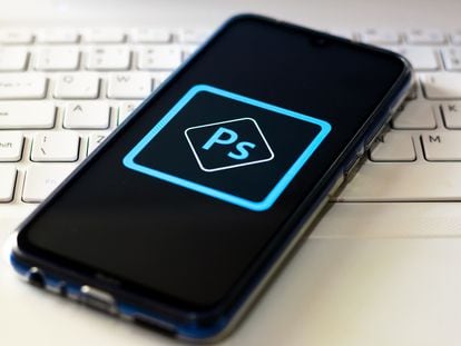 Logo de Photoshop en un 'smartphone'.