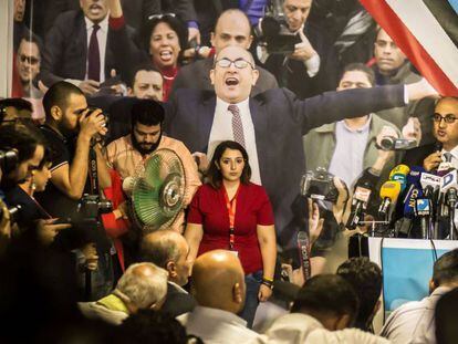 El abogado Jaled Ali en la rueda de prensa de presentaci&oacute;n de su candidatura