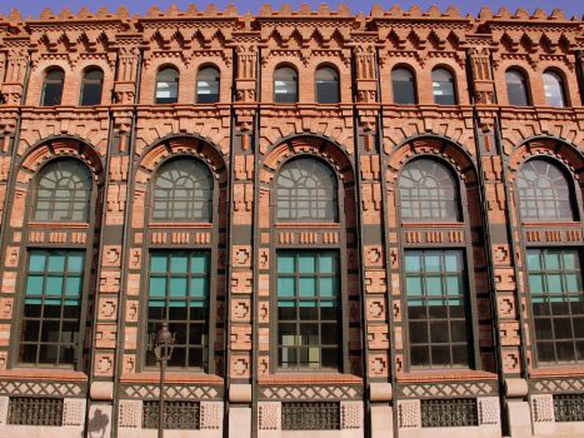 Arquitectura: Diez edificios de ladrillo únicos en Barcelona | El Viajero |  EL PAÍS