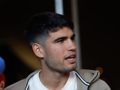 Carlos Alcaraz, este martes en el recinto del Mutua Madrid Open.