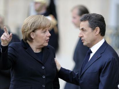 La canciller alemana Angela Merkel y el presidente francés Nicolas Sarkozy.
