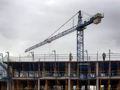 Construcción de viviendas en Pozuelo de Alarcón (Madrid).  