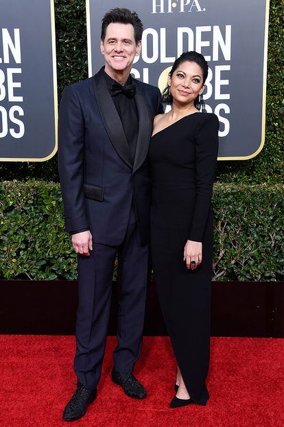 Jim Carrey y Ginger Gonzaga, pareja en la serie Kidding, por la que el actor está nominado, hicieron su debut como pareja en la vida real en los Globos de Oro.