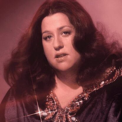 El terrible caso de Mamma Cass o cómo la gordofobia convirtió a un mito en mofa de varias generaciones