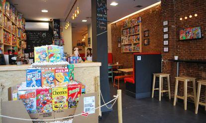 Interior de la tienda Cereal Hunters (Madrid).