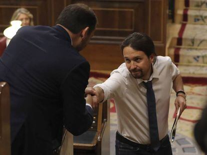 El nuevo PSOE y el abrazo de Podemos