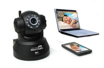 Easy Home Sentinel permite ver, de forma remota y a través de Internet, qué pasa en casa o en su negocio cuando no está. Incluye altavoz y micrófono. Cuesta 79,90 euros.
