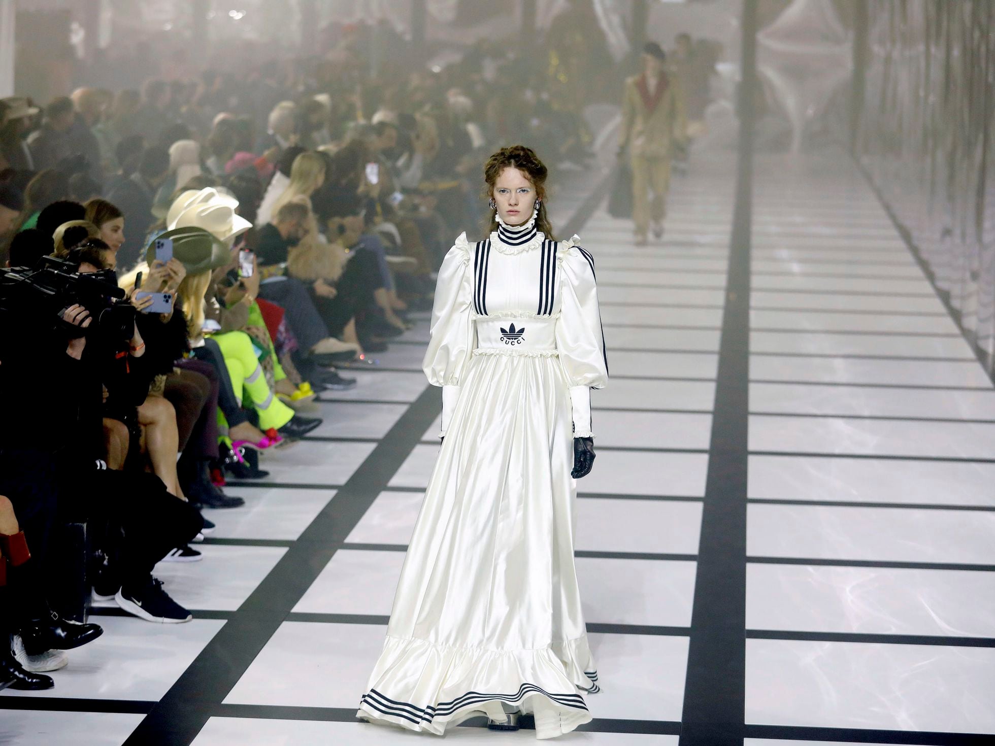 Reorganizar extraterrestre Christchurch Gucci cuestiona los códigos del lujo con una colaboración con Adidas |  Gente | EL PAÍS