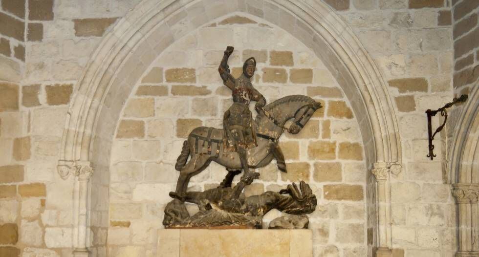 San Jorge de la iglesia de San Miguel de Estella (Navarra) antes de la intervención.