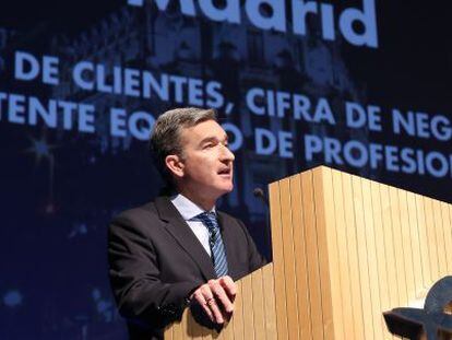 El consejero delegado de Ibercaja, V&iacute;ctor Iglesias, durante la presentaci&oacute;n del plan de expansi&oacute;n en Madrid.