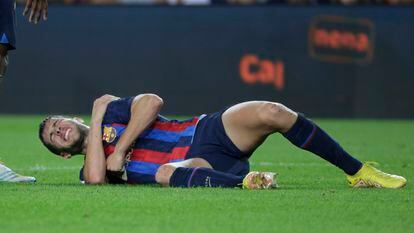 Sergi Roberto se queja de dolor durante el encuentro ante el Athletic.