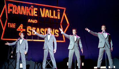 Foto promocional de 'Jersey Boys', el musical, dirigido por Clint Eastwood.