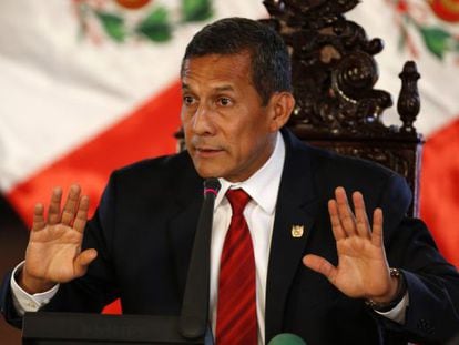 El presidente Humala habla ante la prensa internacional. 