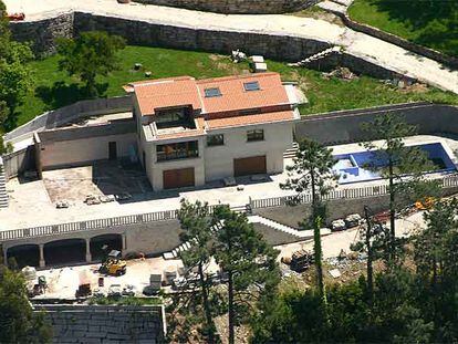La mansión del hijastro de Oubiña en Aguete será demolida