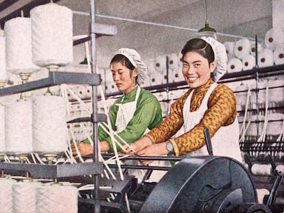 Empleadas en una procesadora de algodón en China en enero de 1953.