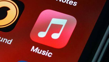 Apple Music en la pantalla de un iPhone.