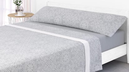 ¿Sábanas de coralina o franela para el invierno? Indicamos sus ventajas, diferencias y modelos.