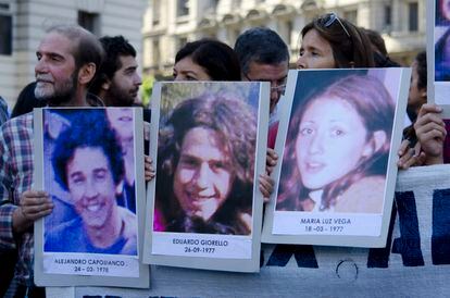 Marcha en Buenos Aires en marzo de 2013 en recuerdo de los desaparecidos por la dictadura argentina.