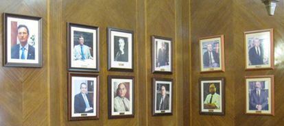 La Galería de Presidentes del Consejo Superior de Investigaciones Científicas, en la Sala de Juntas de Presidencia de este organismo, da testimonio del déficit de mujeres en la elite científica española