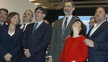 Forcadell, Puigdemont, el Rey, Sáenz de Santamaría y Junqueras el pasado lunes en el Mobile World Congress.