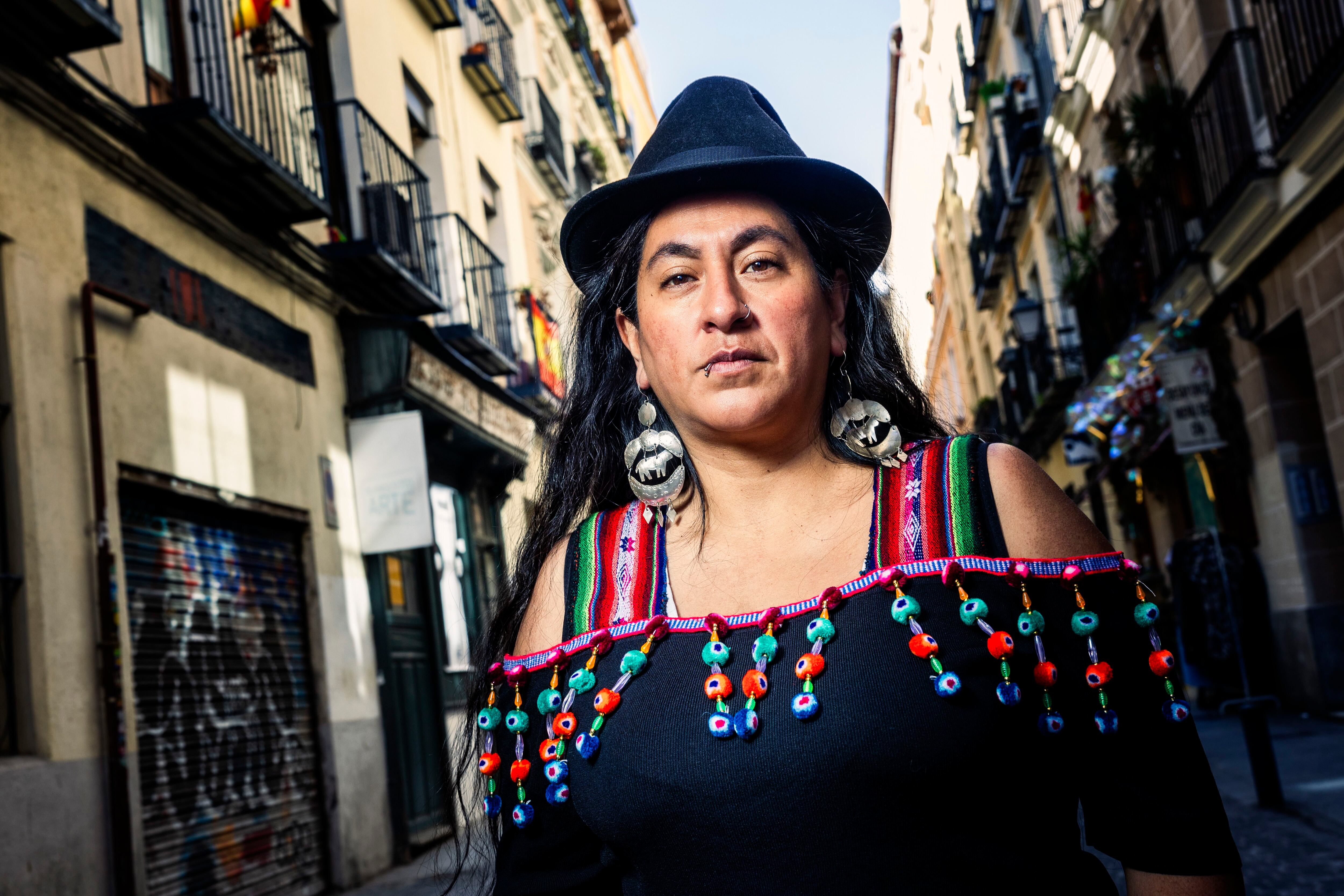 Adriana Guzmán, indígena aimara: “El feminismo eurocéntrico tiene una mirada paternalista, nos ven como una anécdota, algo exótico”