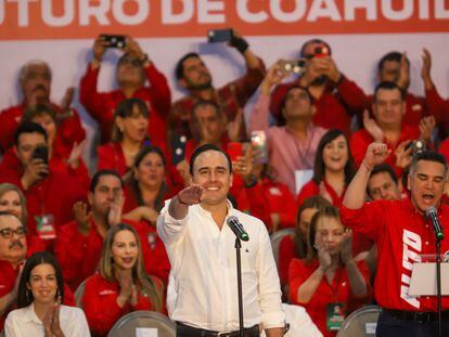 Manolo Jiménez Salinas toma protesta como candidato a la gobernatura del Estado de Coahuila.