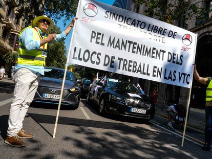 Manifestación convocada por el Sindicato Libre del Transporte, mayoritario en el sector del VTC, el martes.