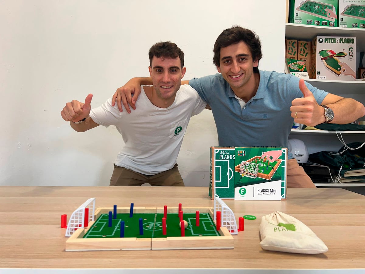 Cómo transformar el salón de casa en un campo de fútbol | Negocios