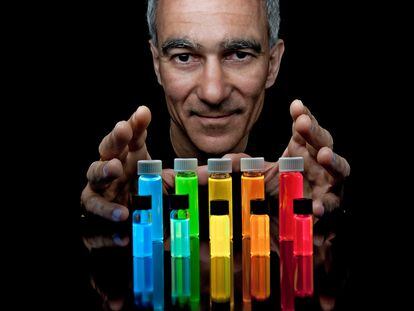 El científico Moungi Bawendi, Nobel de Química 2023, en una fotografía proporcionada por el Instituto de Tecnología de Massachusetts (MIT), en Boston ( EE UU).