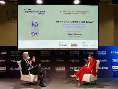 Javier Moreno pregunta a Arancha González Laya, este jueves durante el Foro Tendencias 2021.