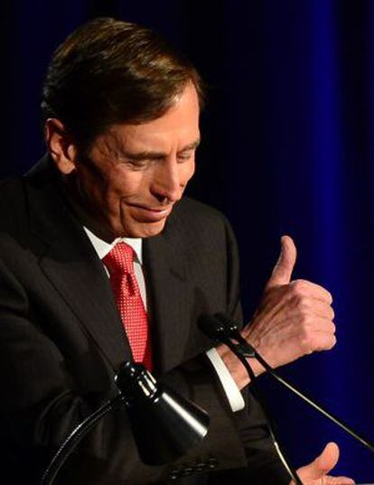 David Petraeus, durante su discurso en Los Ángeles en la noche del martes.