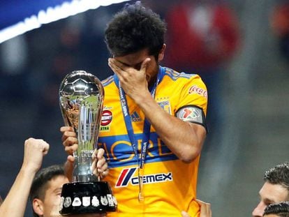 El jugador Dami&aacute;n &Aacute;lvarez de Tigres llora tras ganar la Liga MX.