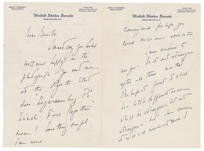 Algunas de las cartas escritas por John F. Kennedy durante su tiempo como senador de Massachusetts, que datan de 1955 y 1956, dirigidas a Gunilla von Post.